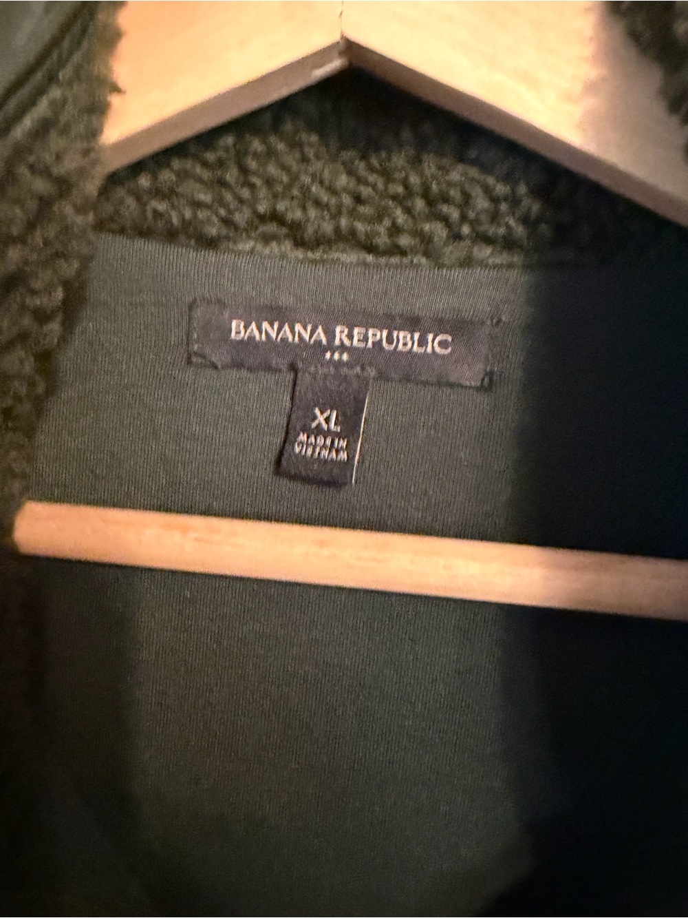 Banana Republic Men's Olive Green Sherpa & Nylon Zip-Up Jacket - Picture 2 of 3